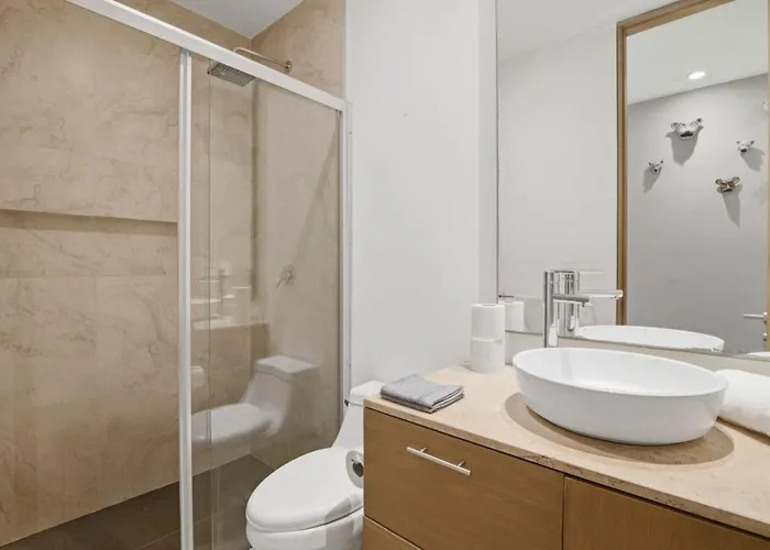 Apartamento Unwind In | Pool & Private Patio
